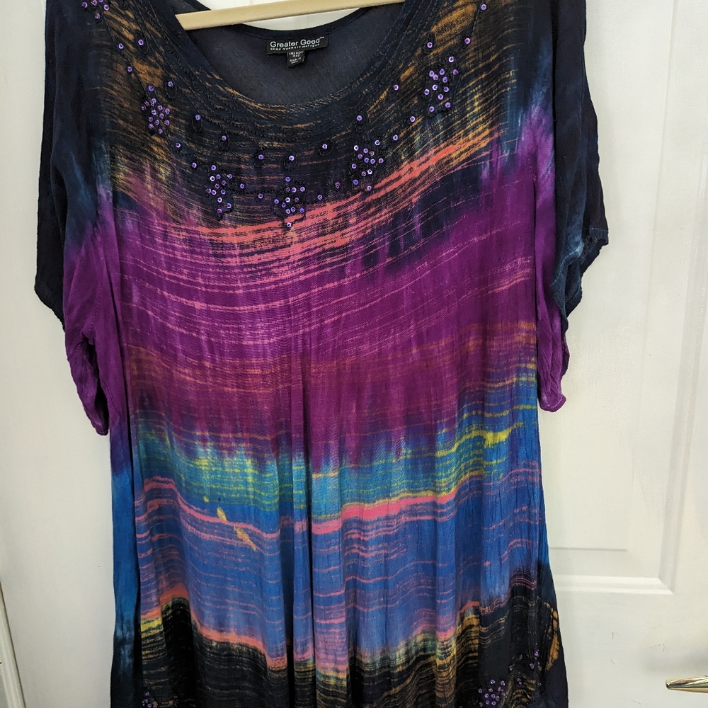 Plus women's topper, tie dyed, purples/blues/touch of rust